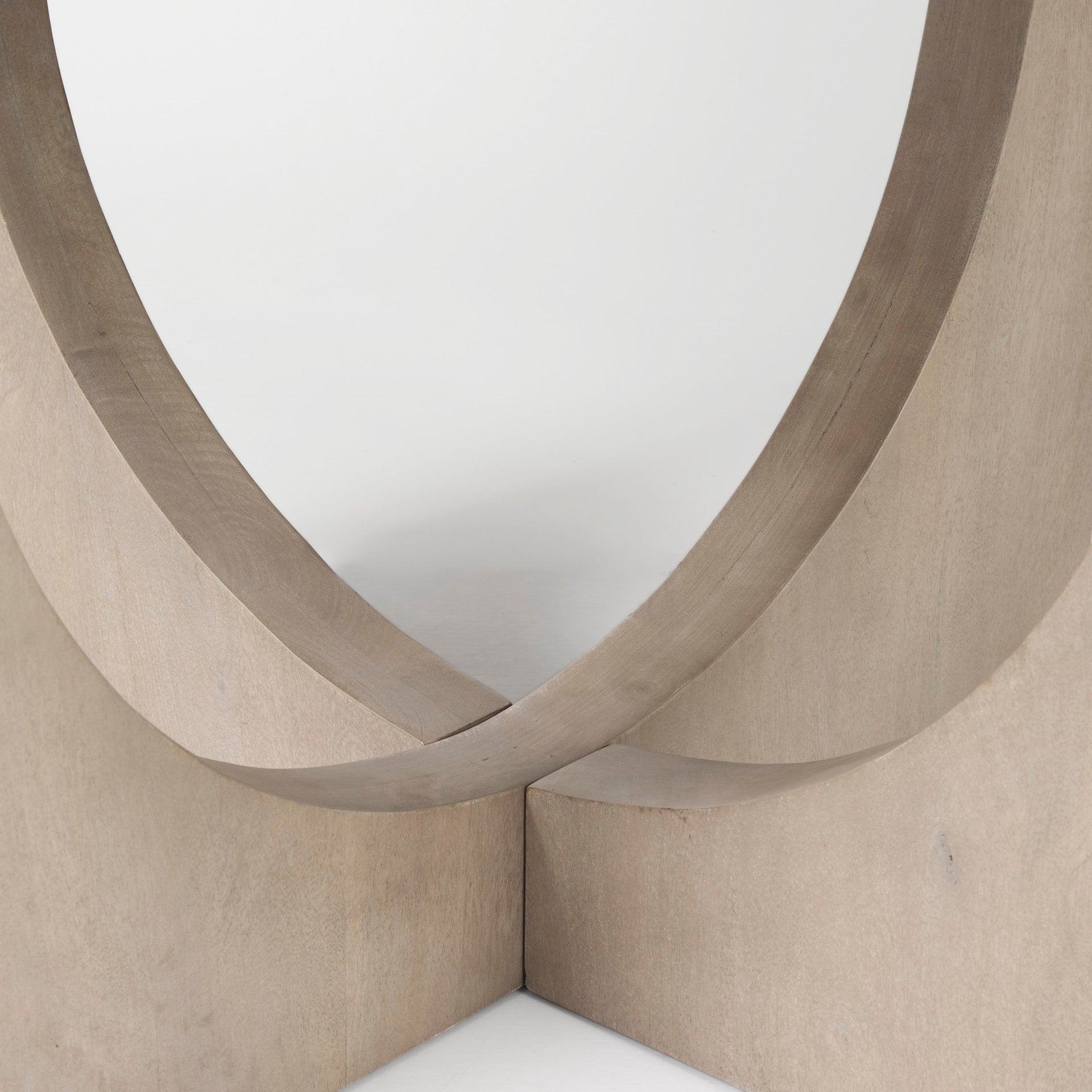 Loyal 54'' Round Dining Table - Image 5