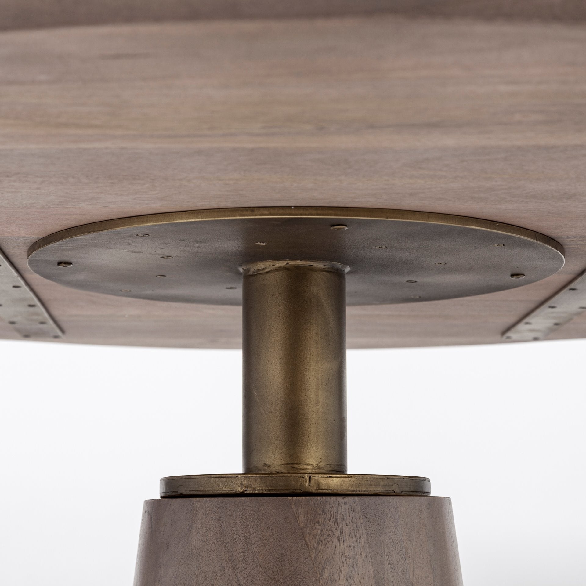 Westley 54'' Round Dining Table - Image 3