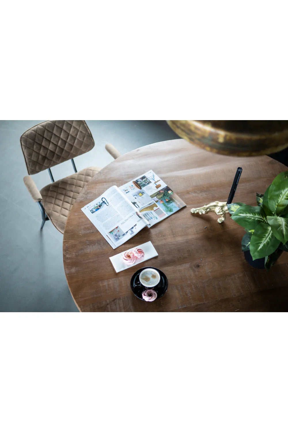 Rough Mango wood Round Dining Table Metal Base - Image 3