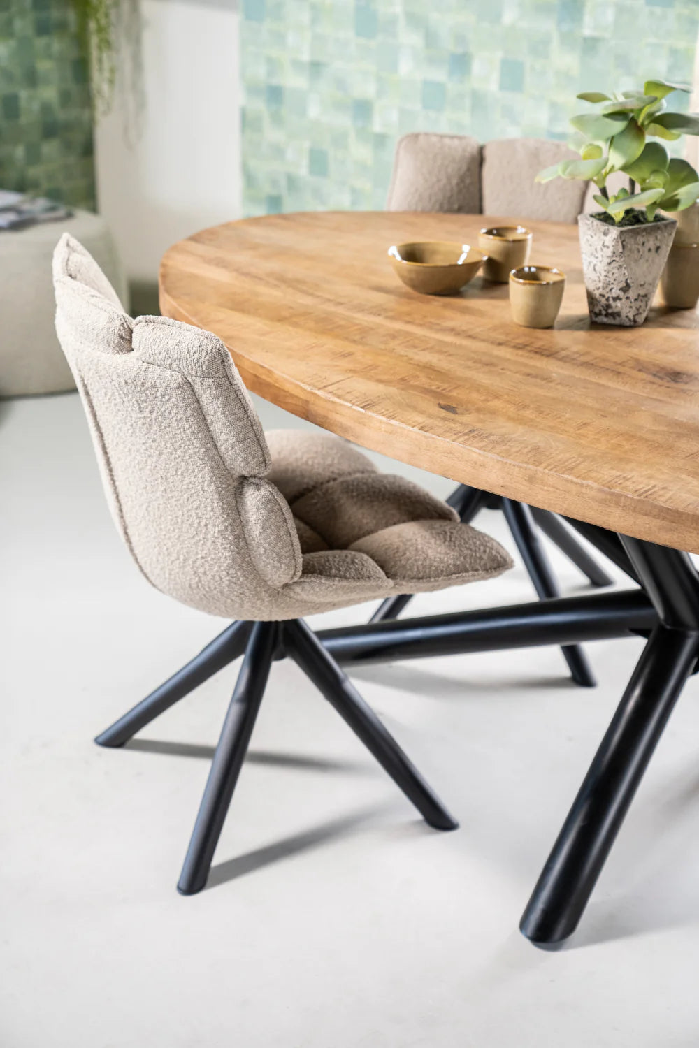Mango Wood Oval Dining Table - Image 2