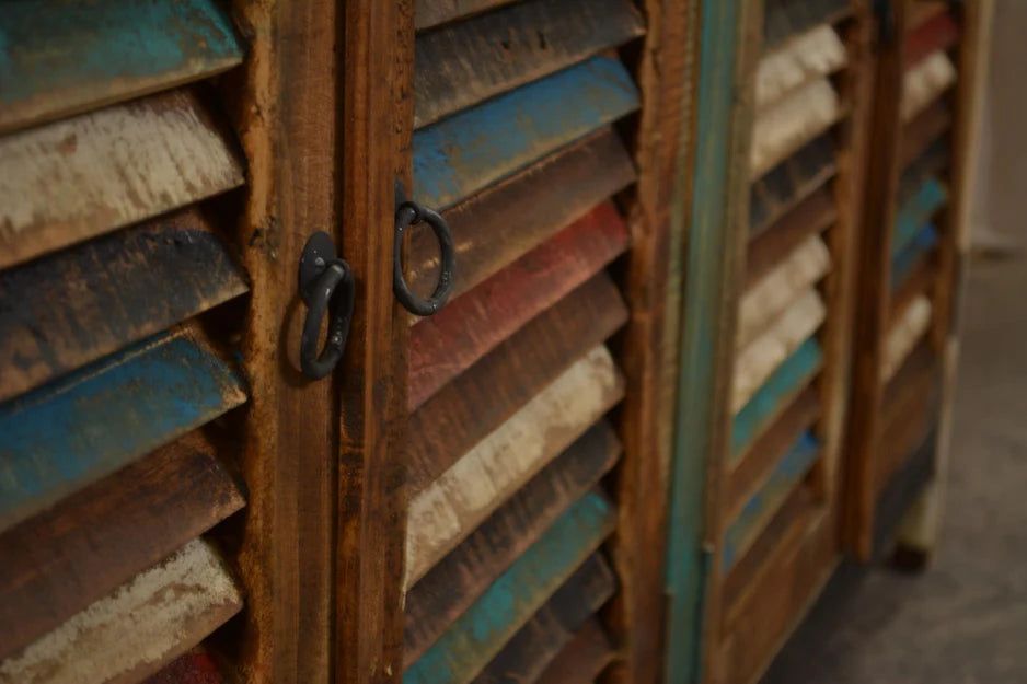 Reclaimed wood Shutter style Side board - Image 4
