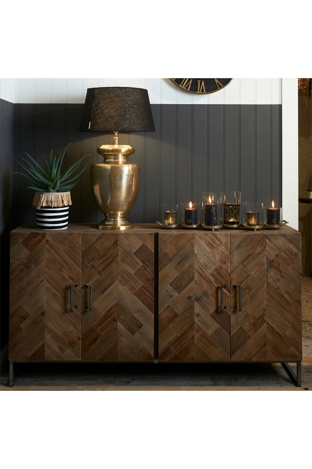 Reclaimed wood sideboard - Image 5